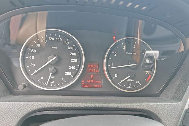 Used BMW X5 2008 xDrive30i Luxury Model Instrument Cluster