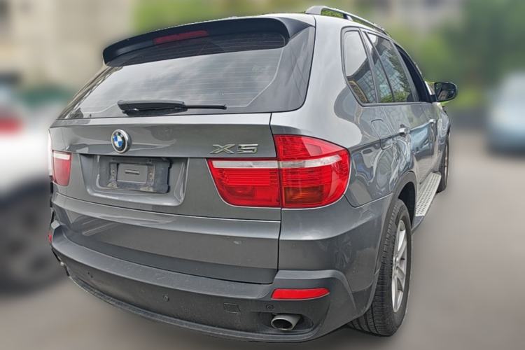 Used BMW X5 2008 xDrive30i Luxury Model Rear Right 45 Deg