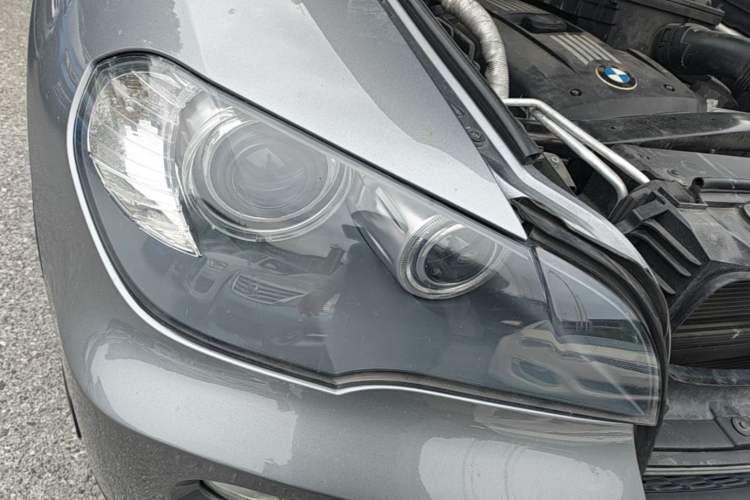 Used BMW X5 2008 xDrive30i Luxury Model Right Front Headlight