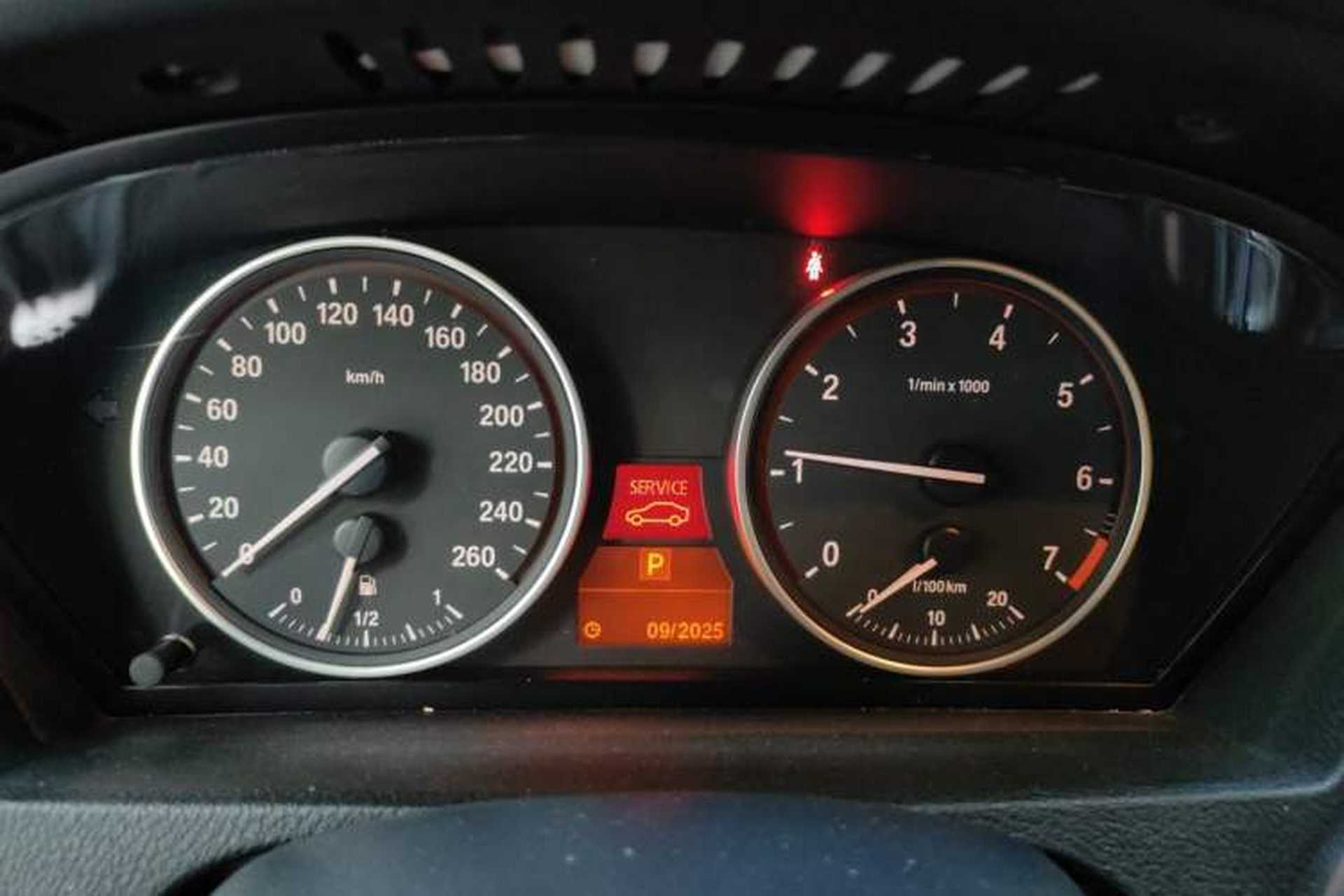 Used BMW X5  Instrument Cluster