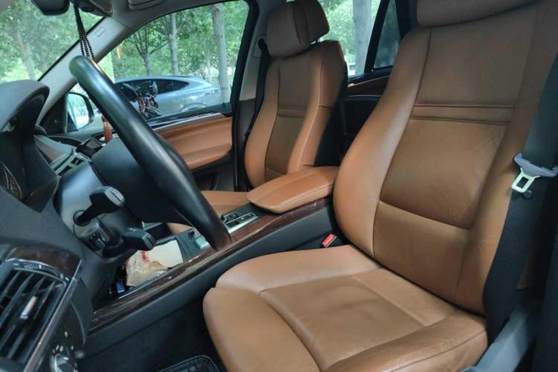 Used BMW X5  Left Front Seat