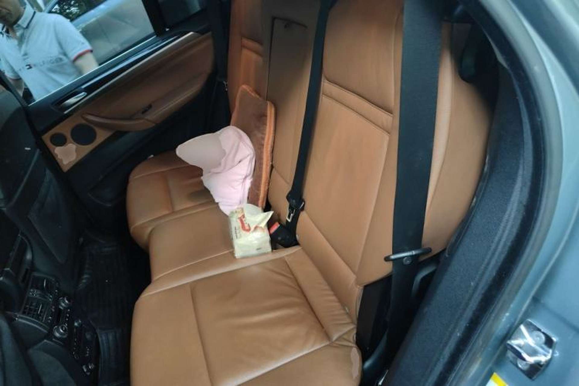 Used BMW X5  Left Rear Seat