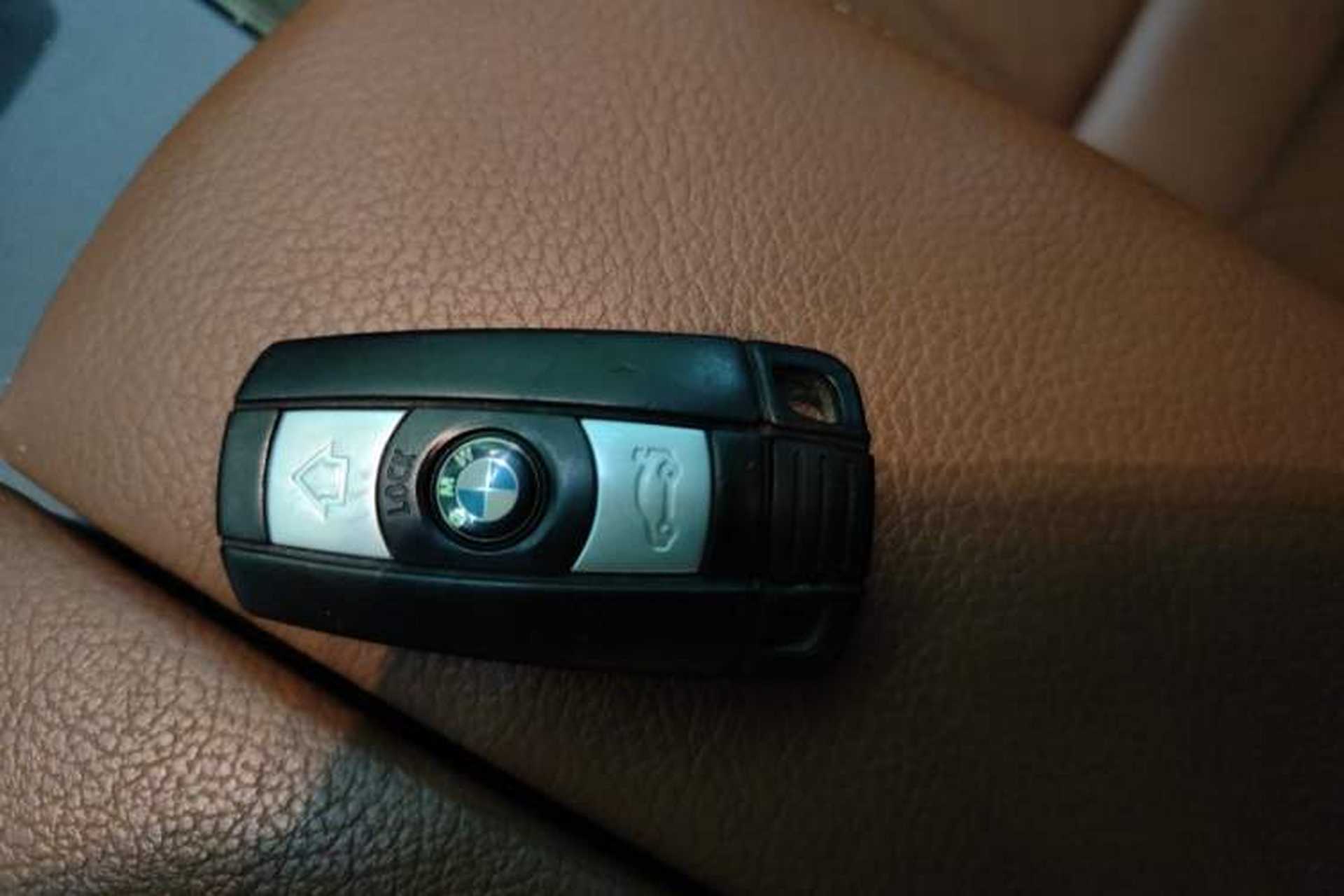 Used BMW X5  Vehicle Key