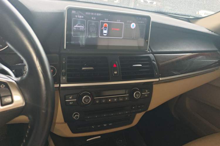 Used BMW X5 2008 xDrive48i Luxury Model Audio And AC Panel