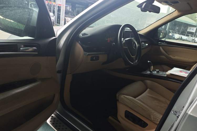 Used BMW X5 2008 xDrive48i Luxury Model Driver Seat