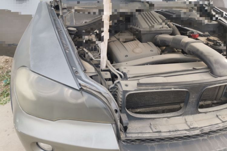 Used BMW X5 2008 xDrive30i Luxury Model Engine Bay Right