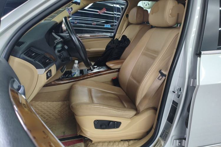 Used BMW X5 2008 xDrive30i Luxury Model Left Front Seat