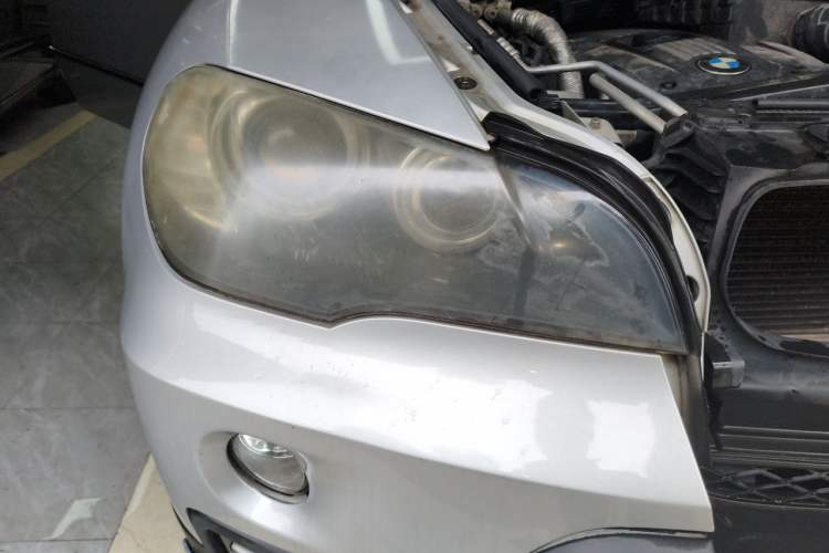 Used BMW X5 2008 xDrive30i Luxury Model Right Front Headlight