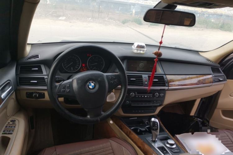 Used BMW X5 2008 xDrive30i Luxury Model Steering Wheel