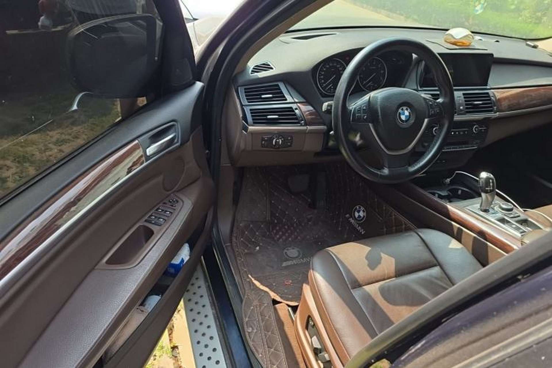 Used BMW X5 2009 xDrive30i Luxury Edition Driver Seat