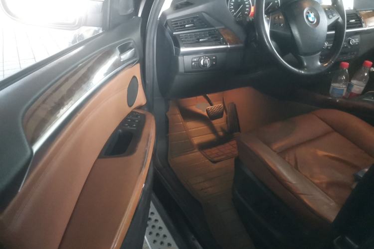 Used BMW X5 2009 xDrive30i Luxury Edition Driver Seat