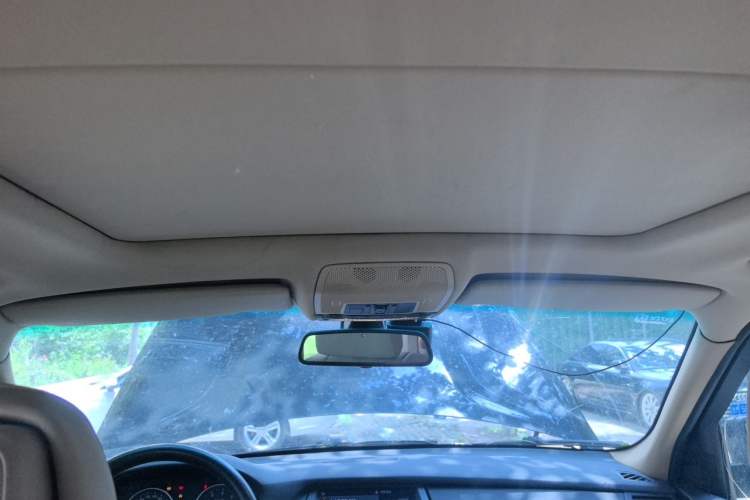 Used BMW X5 2009 xDrive30i Leading Model Headliner