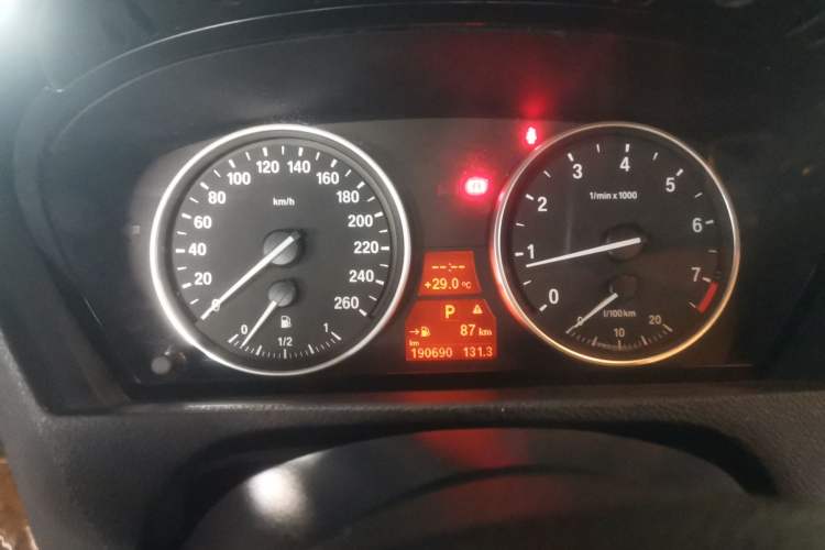 Used BMW X5 2009 xDrive30i Luxury Edition Instrument Cluster