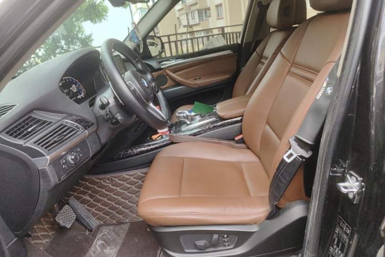 Used BMW X5 2009 xDrive30i Luxury Edition Left Front Seat
