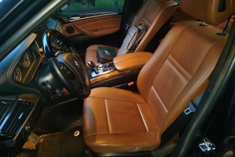 Used BMW X5 2009 xDrive30i Luxury Edition Left Front Seat