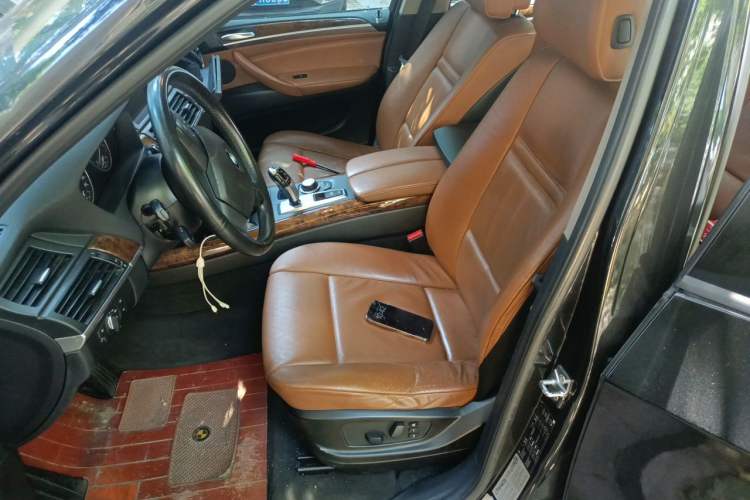 Used BMW X5 2009 xDrive30i Leading Model Left Front Seat