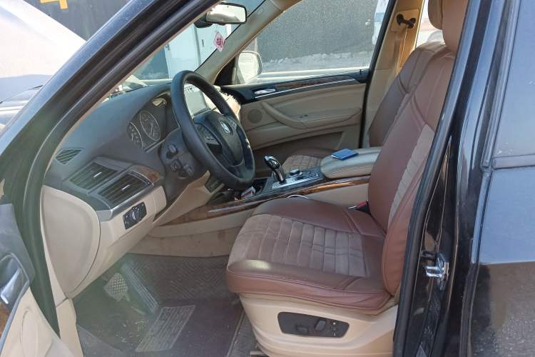 Used BMW X5 2009 xDrive30i Leading Model Left Front Seat