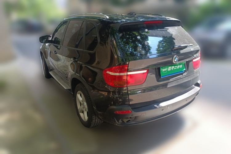 Used BMW X5 2009 xDrive30i Leading Model Rear Left 45 Deg