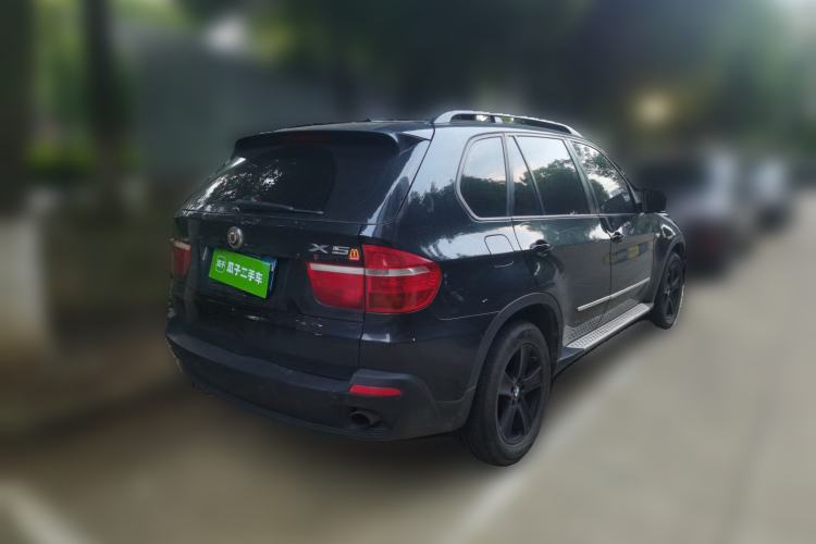 Used BMW X5 2009 xDrive30i Luxury Edition Rear Right 45 Deg