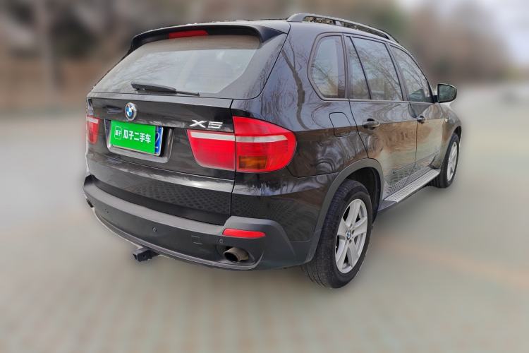 Used BMW X5 2009 xDrive30i Leading Model Rear Right 45 Deg