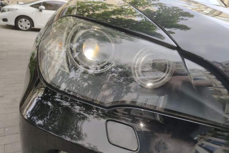 Used BMW X5 2009 xDrive30i Luxury Edition Right Front Headlight