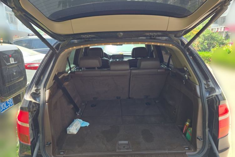 Used BMW X5 2009 xDrive30i Luxury Edition Trunk