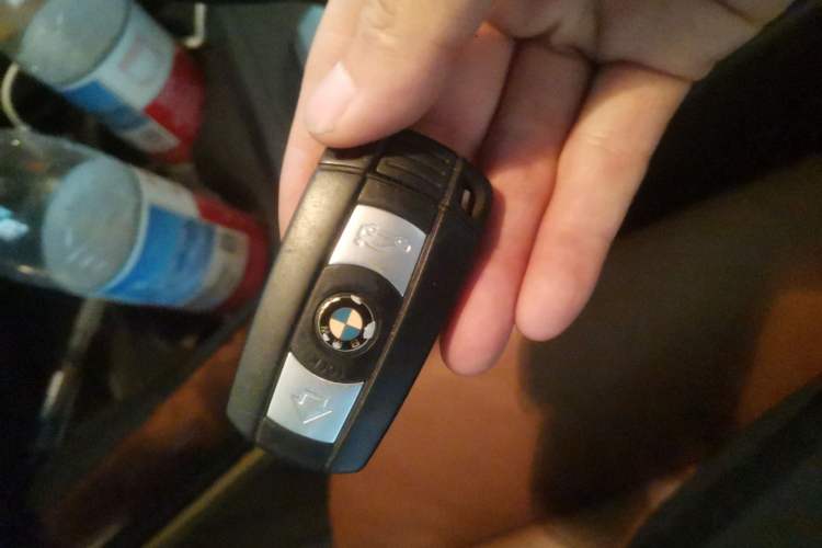 Used BMW X5 2009 xDrive30i Luxury Edition Vehicle Key