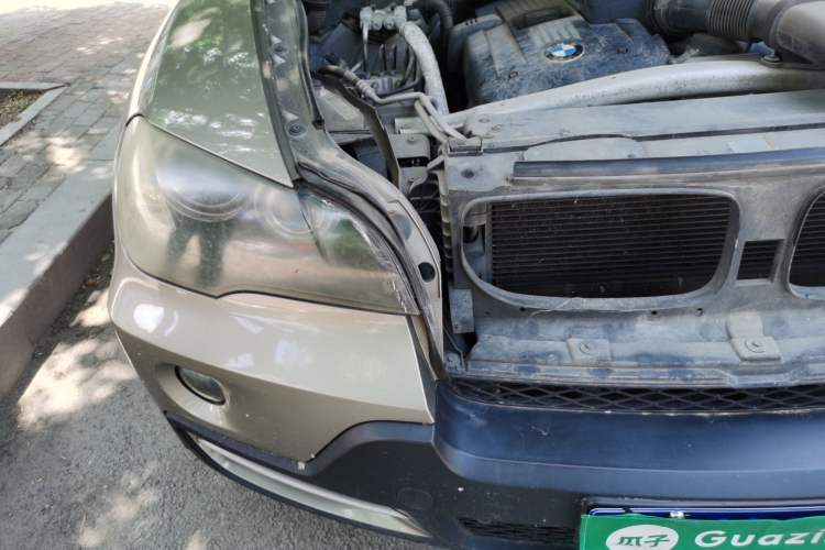 Used BMW X5 2009 xDrive30i Leading Model Right Front Headlight
