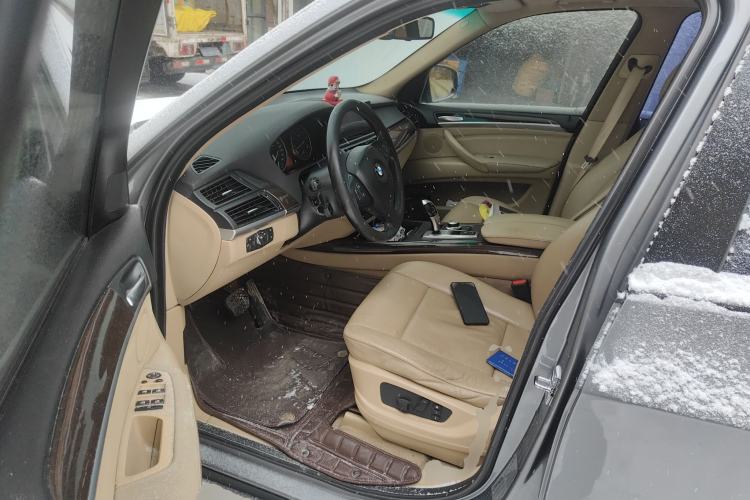 Used BMW X5 2009 xDrive30i Luxury Edition Driver Seat