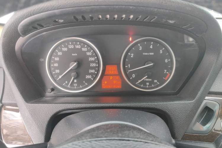 Used BMW X5 2009 xDrive30i Luxury Edition Instrument Cluster