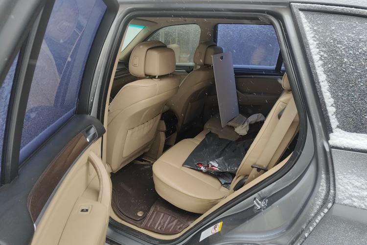 Used BMW X5 2009 xDrive30i Luxury Edition Left Rear Seat