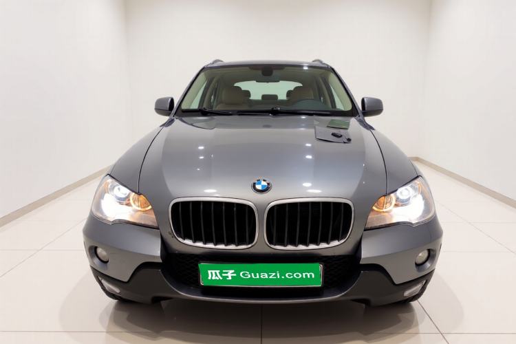 Used BMW X5 2009 xDrive30i Luxury Edition Front