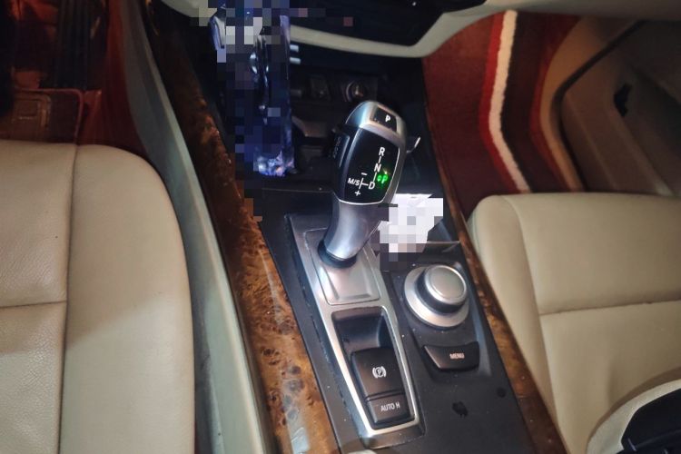 Used BMW X5 2009 xDrive30i Luxury Edition Gear Lever