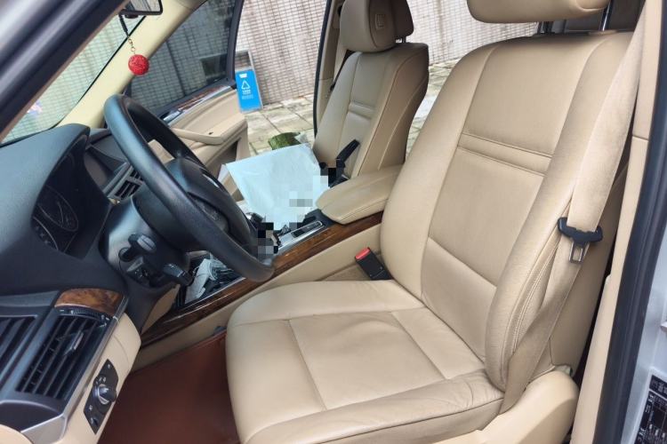 Used BMW X5 2009 xDrive30i Leading Model Left Front Seat