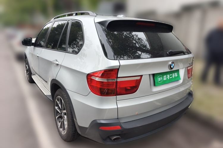 Used BMW X5 2009 xDrive30i Leading Model Rear Left 45 Deg