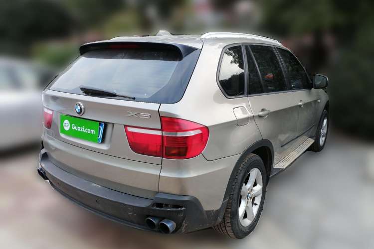 Used BMW X5 2009 xDrive30i Luxury Edition Rear Right 45 Deg