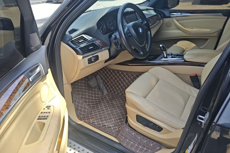 Used BMW X5  Driver Seat