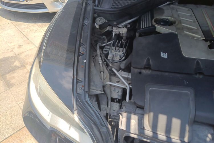 Used BMW X5 2010 X5 M Engine Bay Right