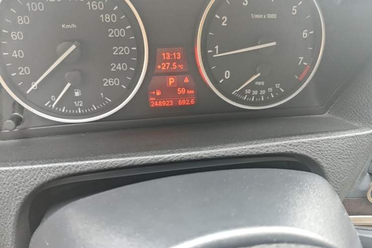 Used BMW X5  Odometer Close Up