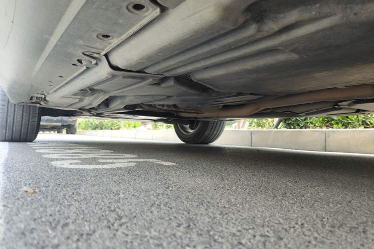Used BMW X5 2010 3.0si U.S. specification Chassis Rear Left