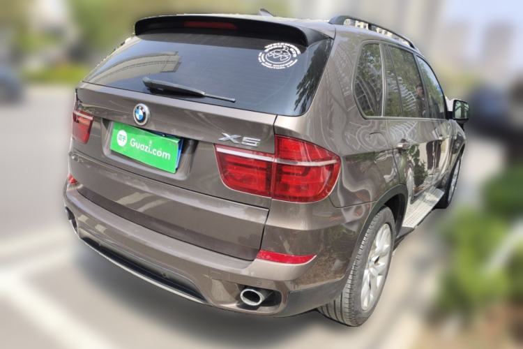 Used BMW X5 2010 3.0si U.S. specification Rear Right 45 Deg