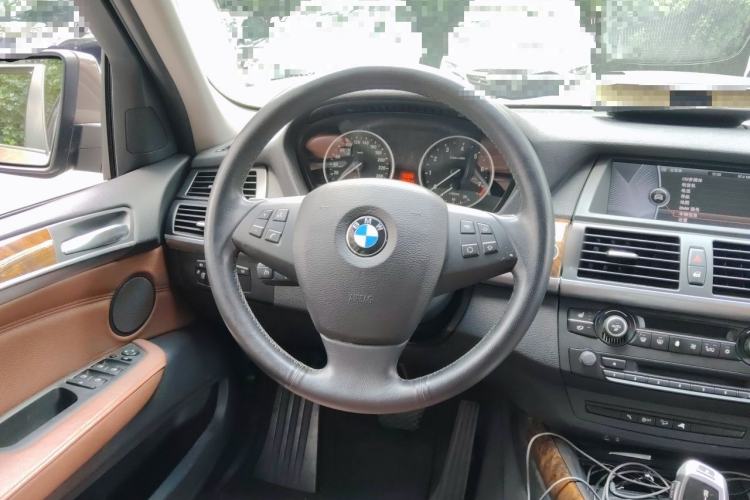 Used BMW X5  Steering Wheel