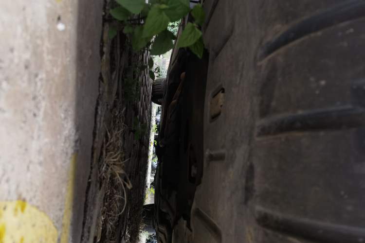 Used BMW X5 2010 xDrive30i Luxury Edition 10th Anniversary Model Chassis Front