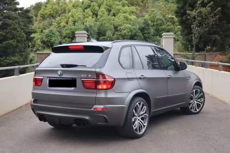 Used BMW X5 2010 X5 M Exterior 5