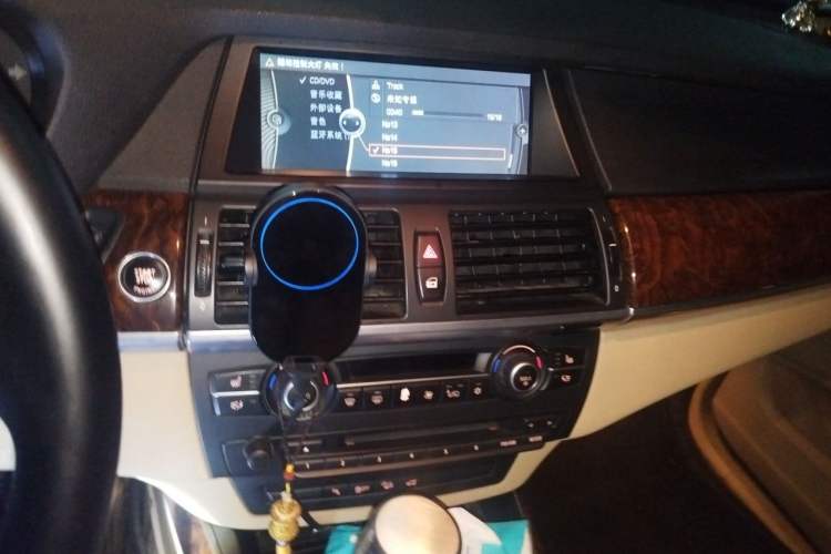 Used BMW X5  Audio And AC Panel