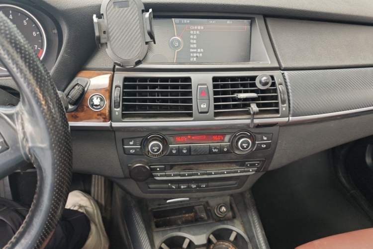 Used BMW X5 2011 xDrive35i Leading Model Audio And AC Panel