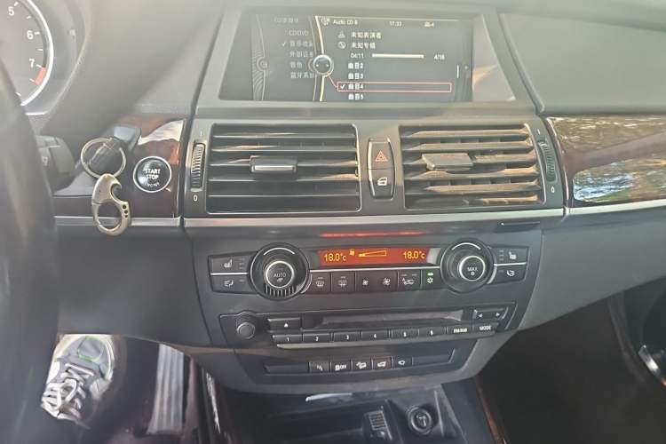 Used BMW X5 2011 xDrive35i Luxury Model Audio And AC Panel