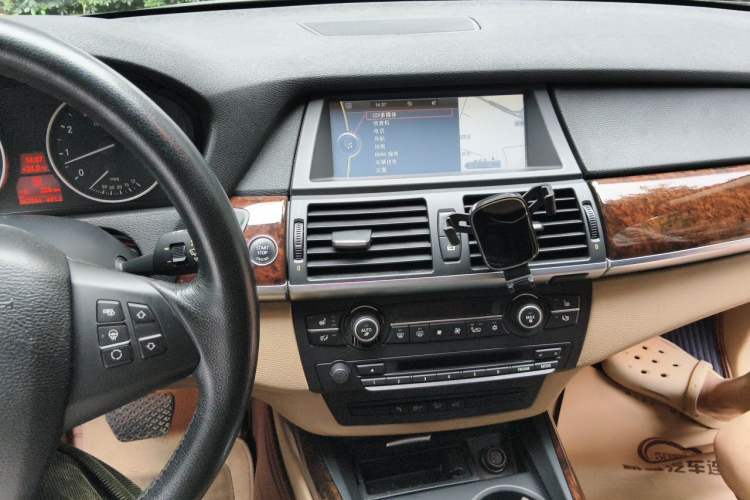 Used BMW X5 2011 xDrive35i Leading Model Audio And AC Panel