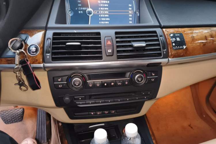 Used BMW X5 2011 xDrive35i Leading Model Audio And AC Panel