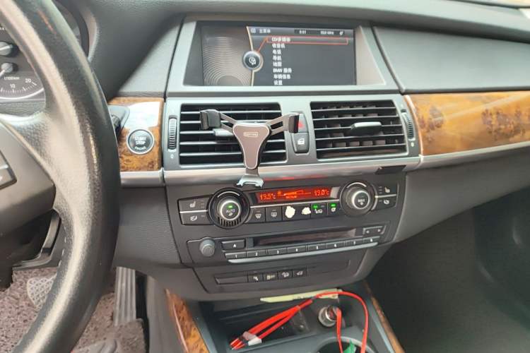 Used BMW X5 2011 xDrive35i Leading Model Audio And AC Panel